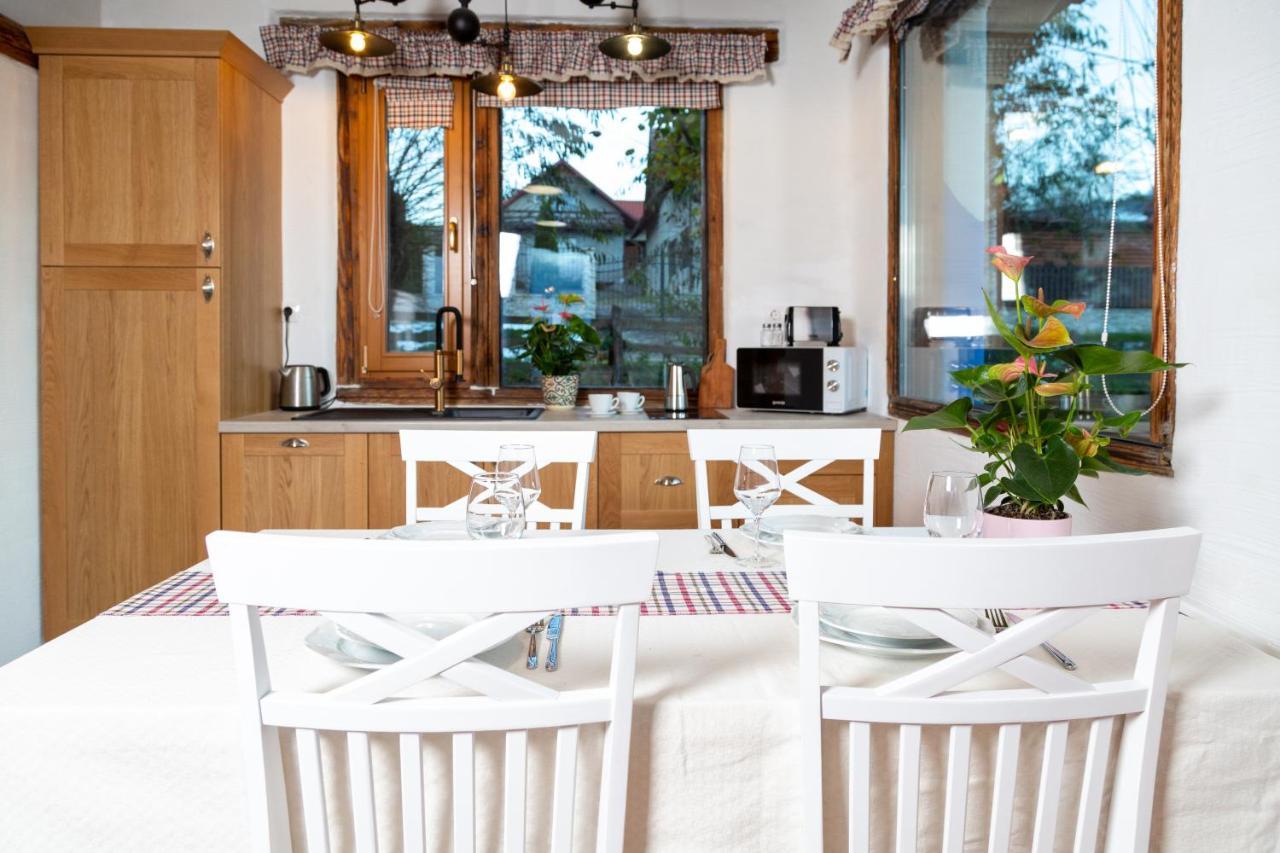 Casele Cu Stuf B&B Haus Ulrike Sălicea Extérieur photo